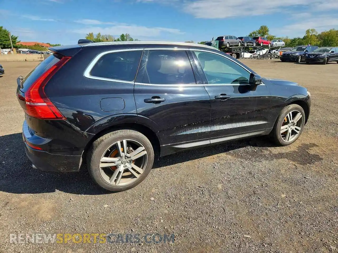 3 Photograph of a damaged car YV4102RK4M1864695 VOLVO XC60 2021