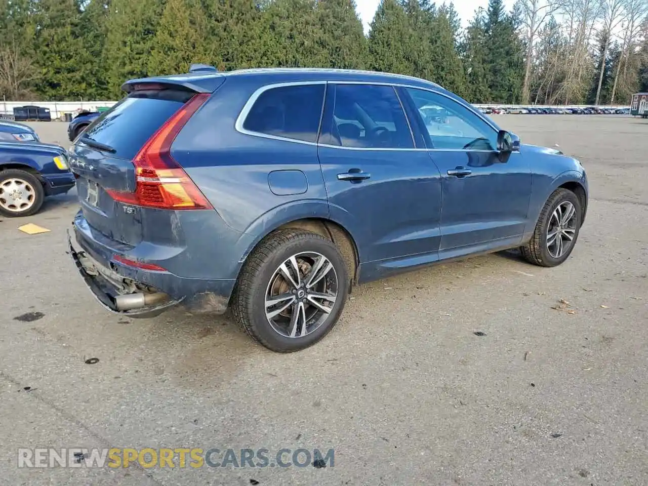 3 Photograph of a damaged car YV4102RK5M1738989 VOLVO XC60 2021