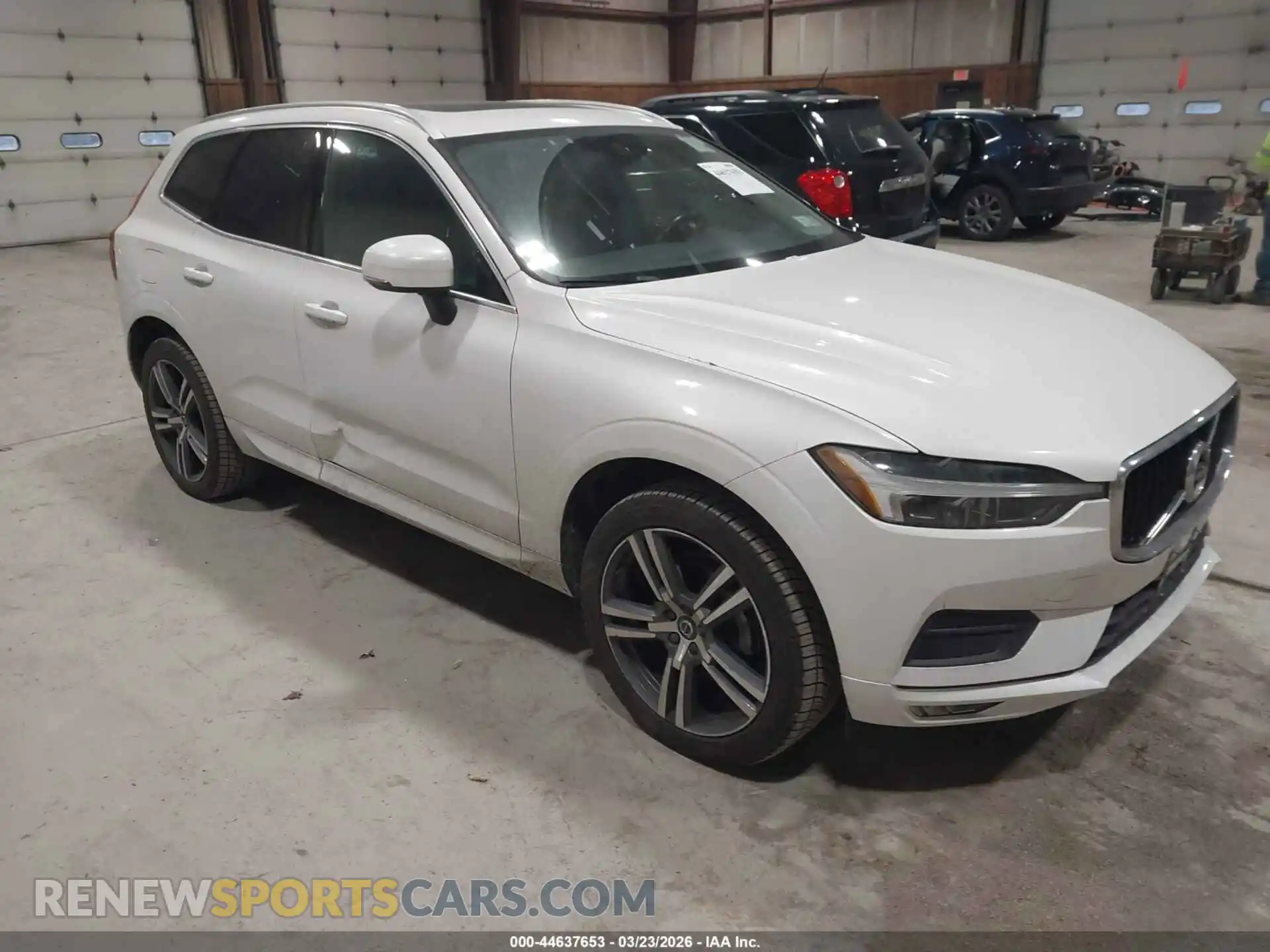 1 Photograph of a damaged car YV4102RK5M1784533 VOLVO XC60 2021