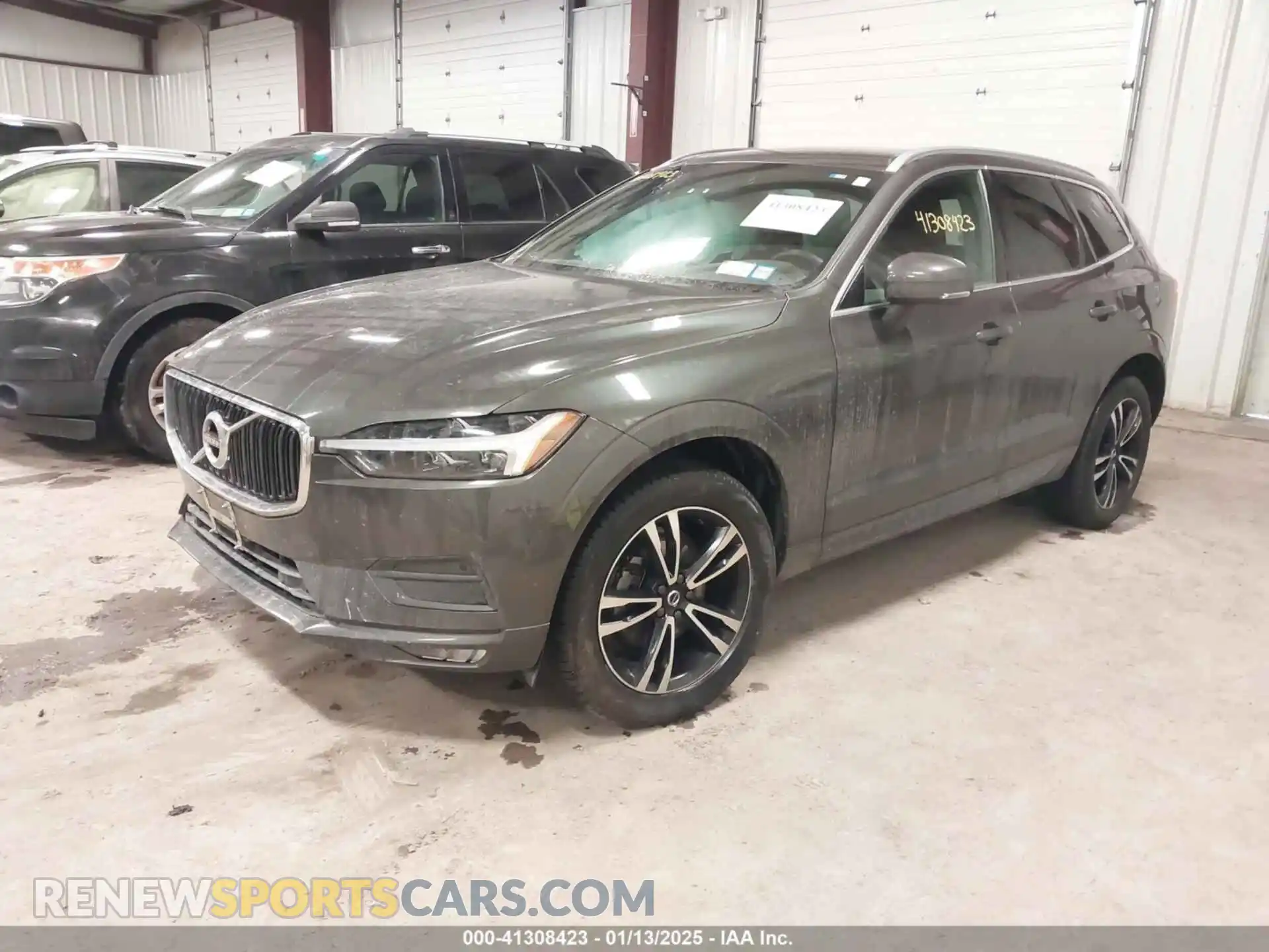 2 Photograph of a damaged car YV4102RK5M1875561 VOLVO XC60 2021
