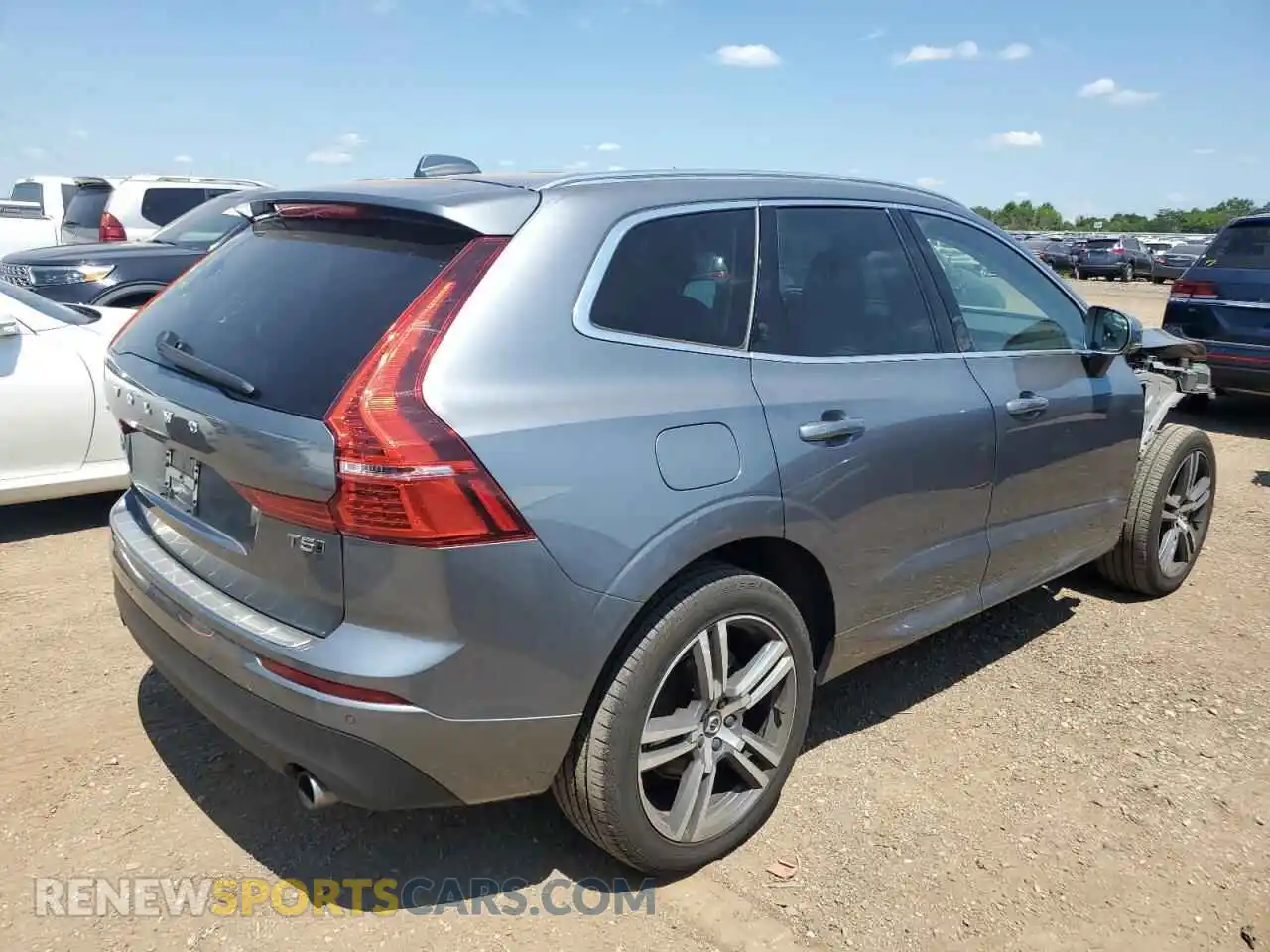 3 Photograph of a damaged car YV4102RK6M1881630 VOLVO XC60 2021