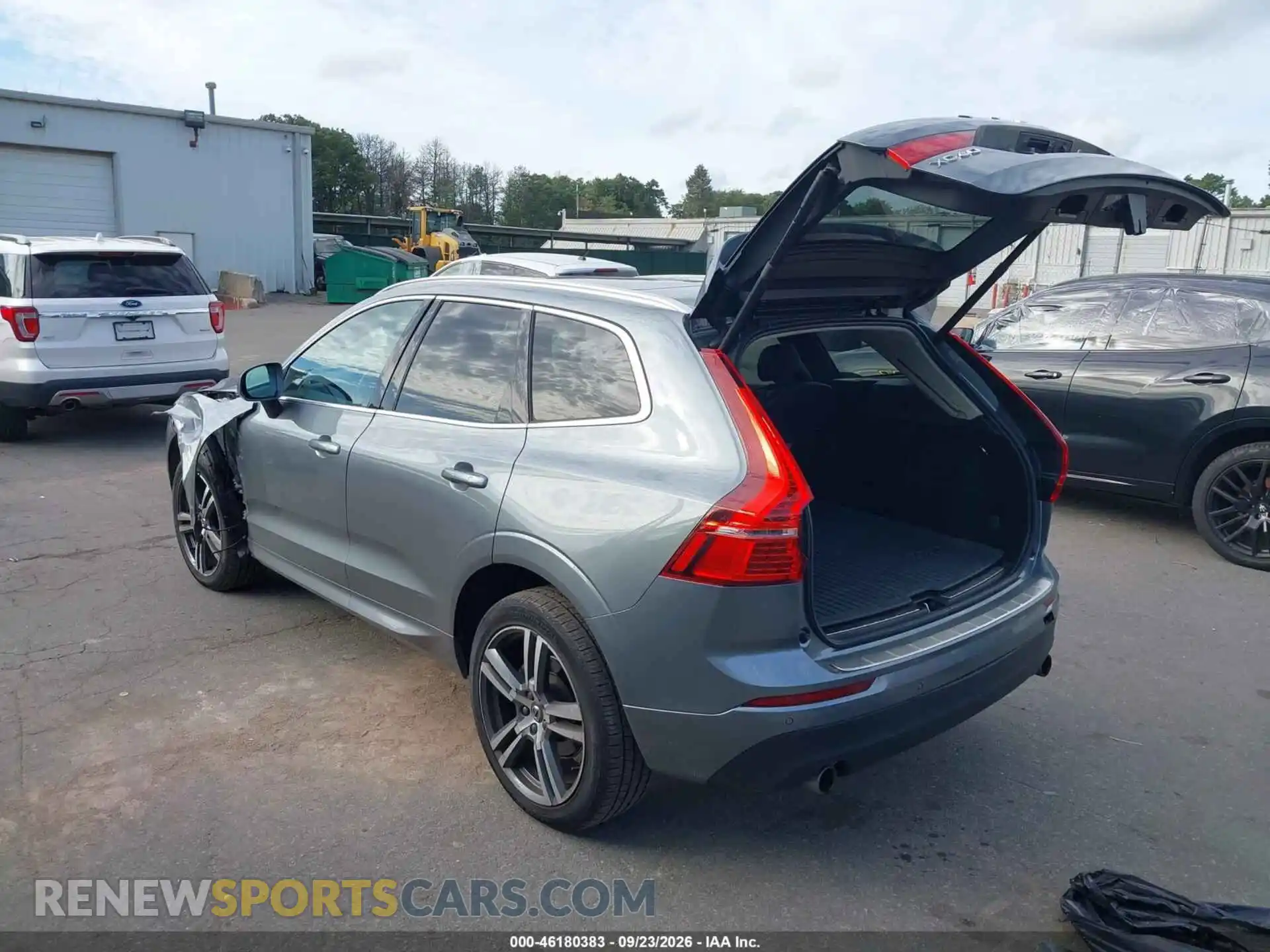 3 Photograph of a damaged car YV4102RK7M1813529 VOLVO XC60 2021