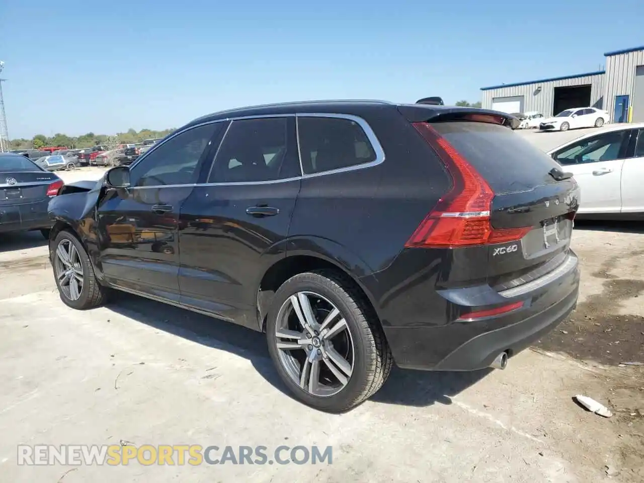 2 Photograph of a damaged car YV4102RK7M1869468 VOLVO XC60 2021