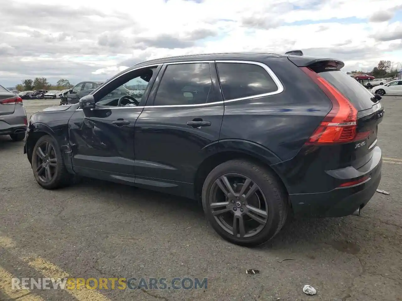 2 Photograph of a damaged car YV4102RK7M1870782 VOLVO XC60 2021