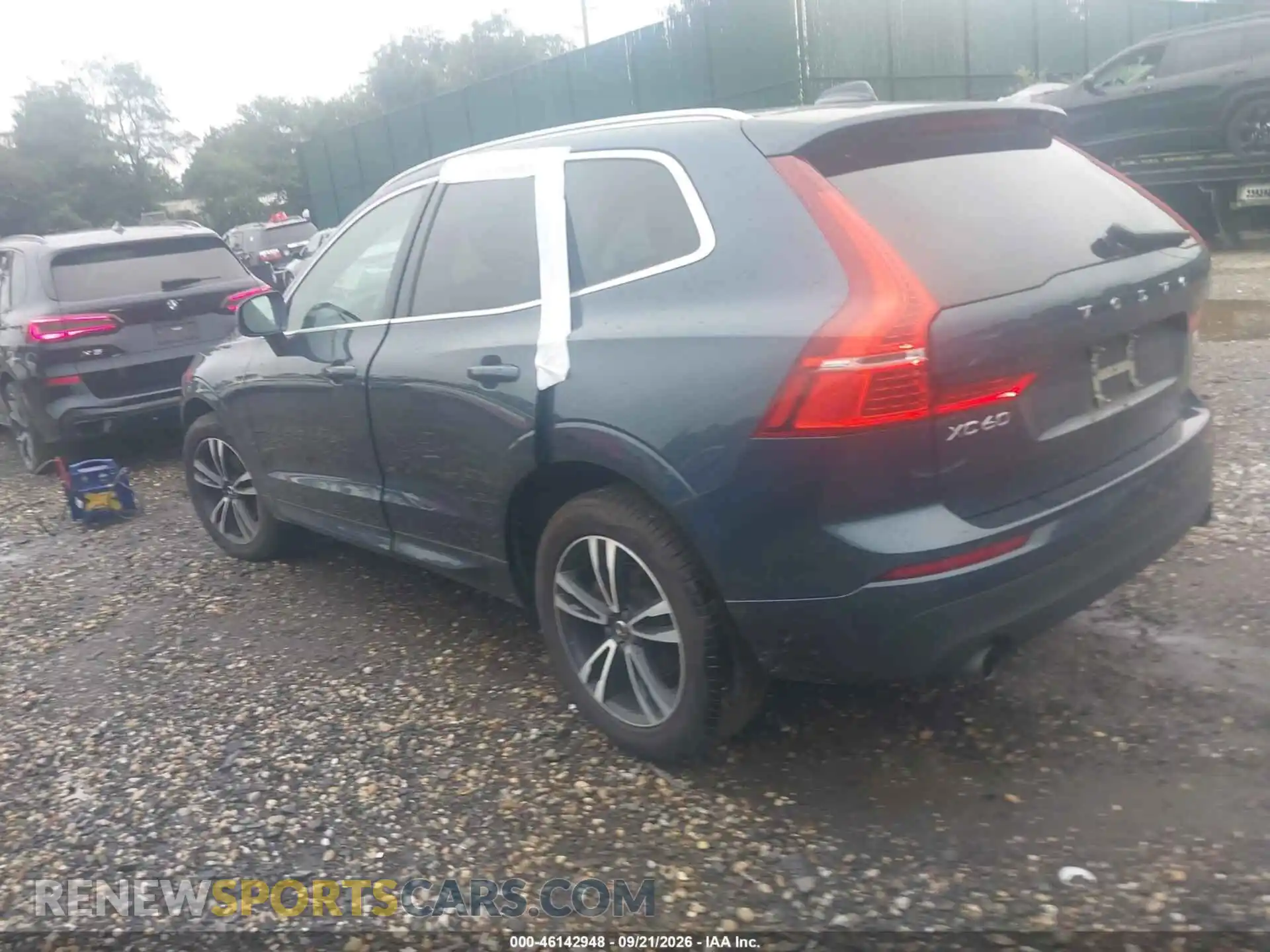 3 fotografías del automóvil dañado YV4102RK8M1700897 VOLVO XC60 2021
