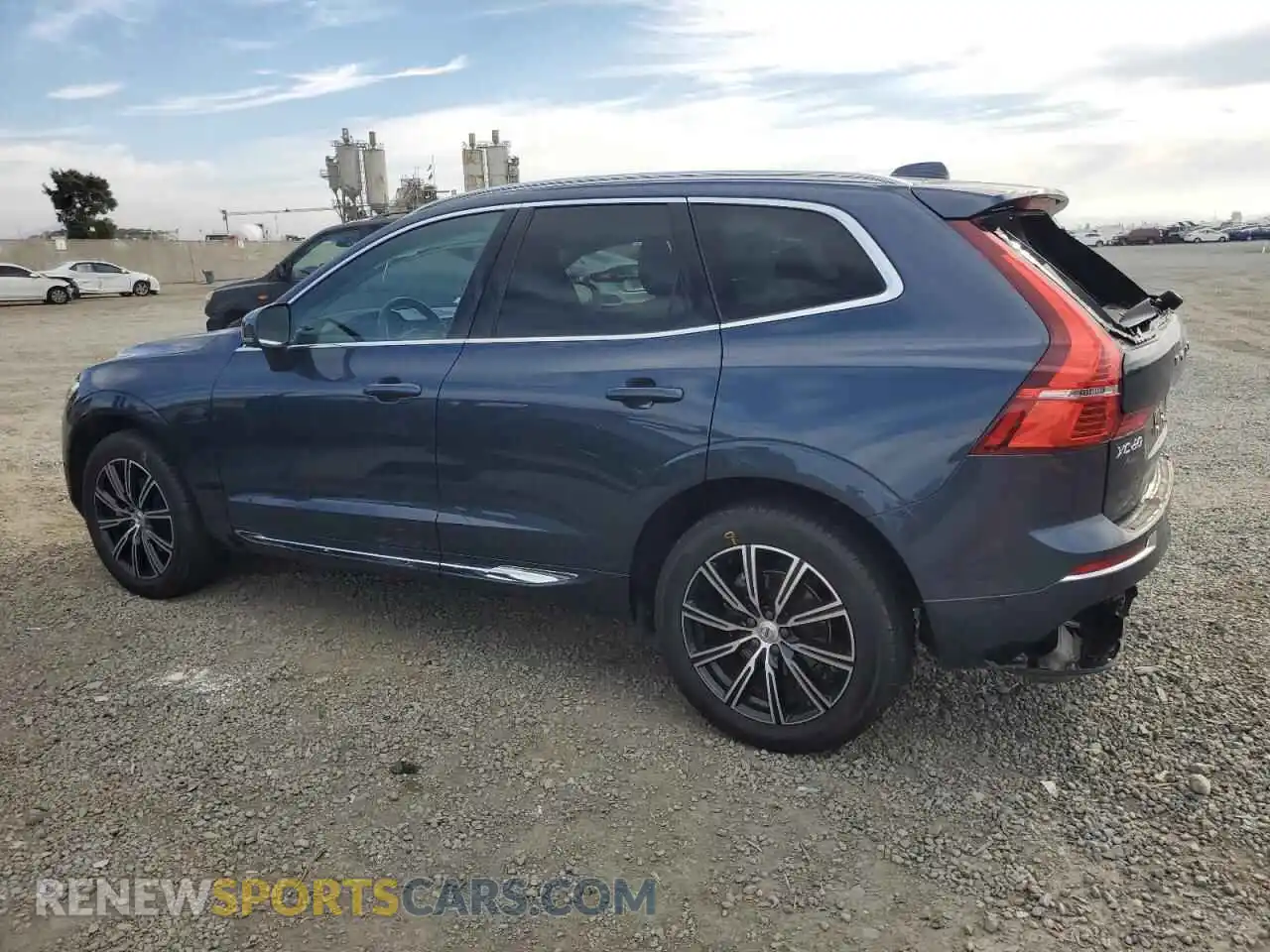 2 Photograph of a damaged car YV4102RL0M1695297 VOLVO XC60 2021