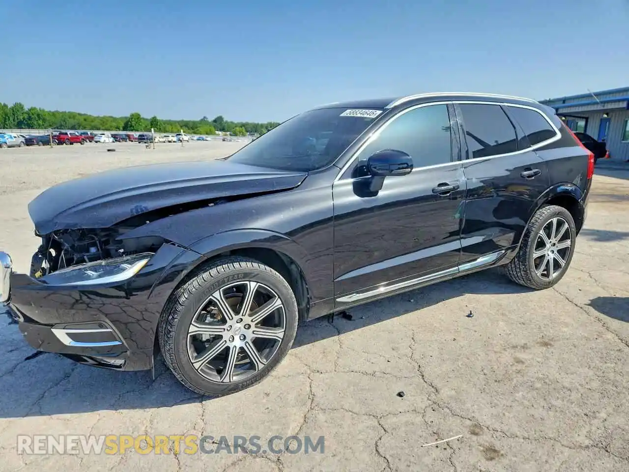 1 Фотография поврежденного автомобиля YV4102RL0M1821562 VOLVO XC60 2021