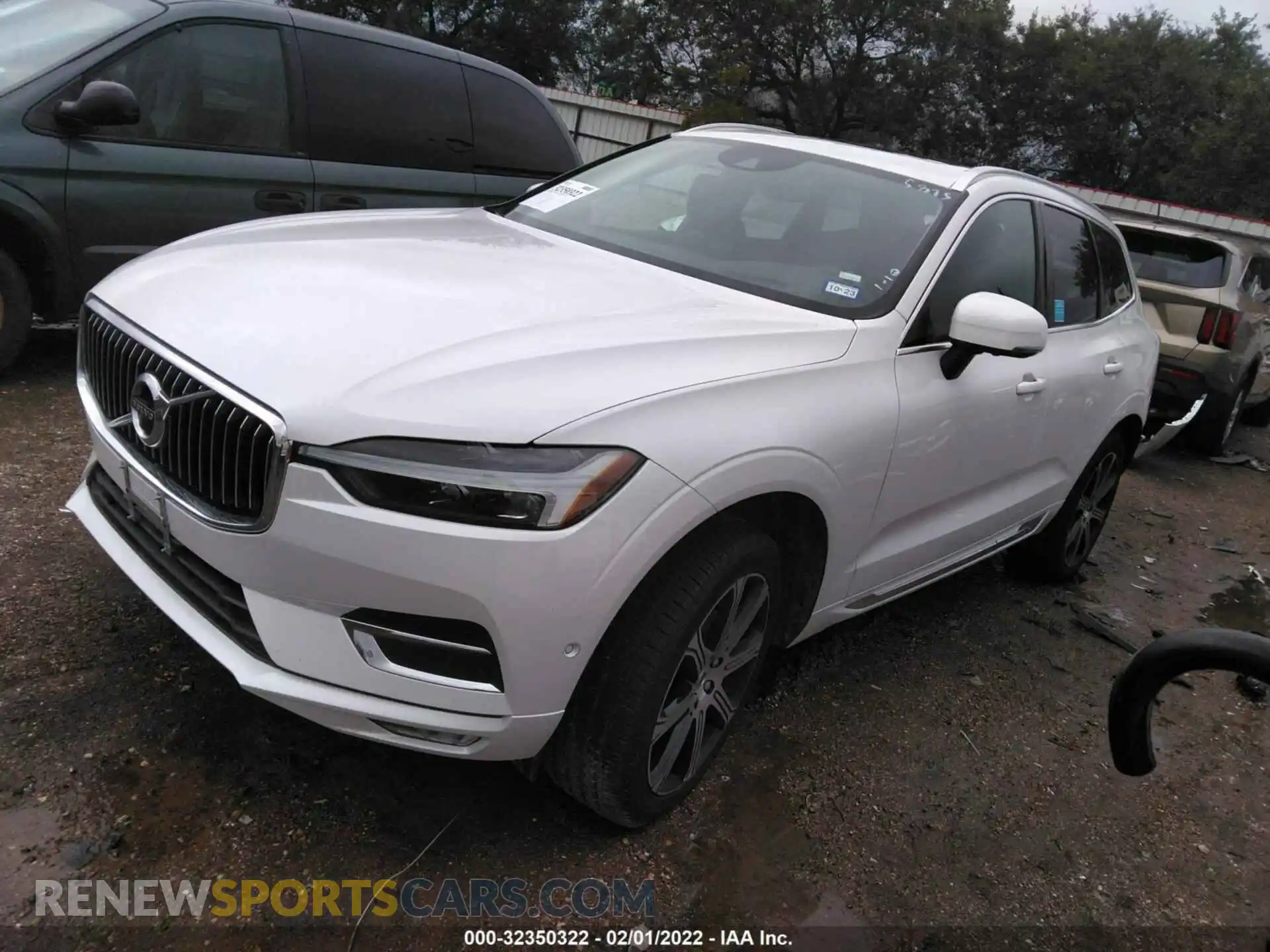 2 Photograph of a damaged car YV4102RL0M1885875 VOLVO XC60 2021