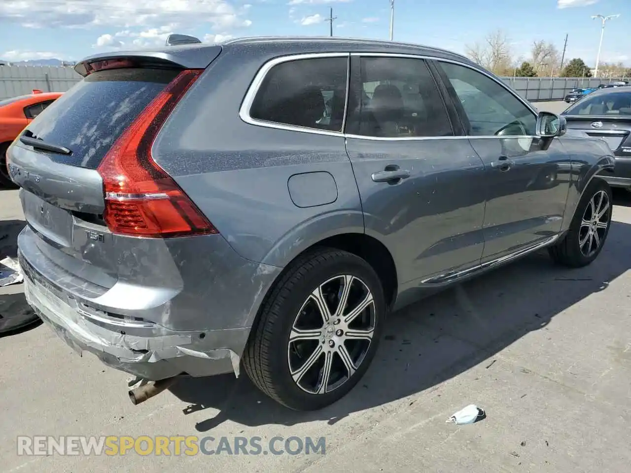 3 Photograph of a damaged car YV4102RL1M1685670 VOLVO XC60 2021