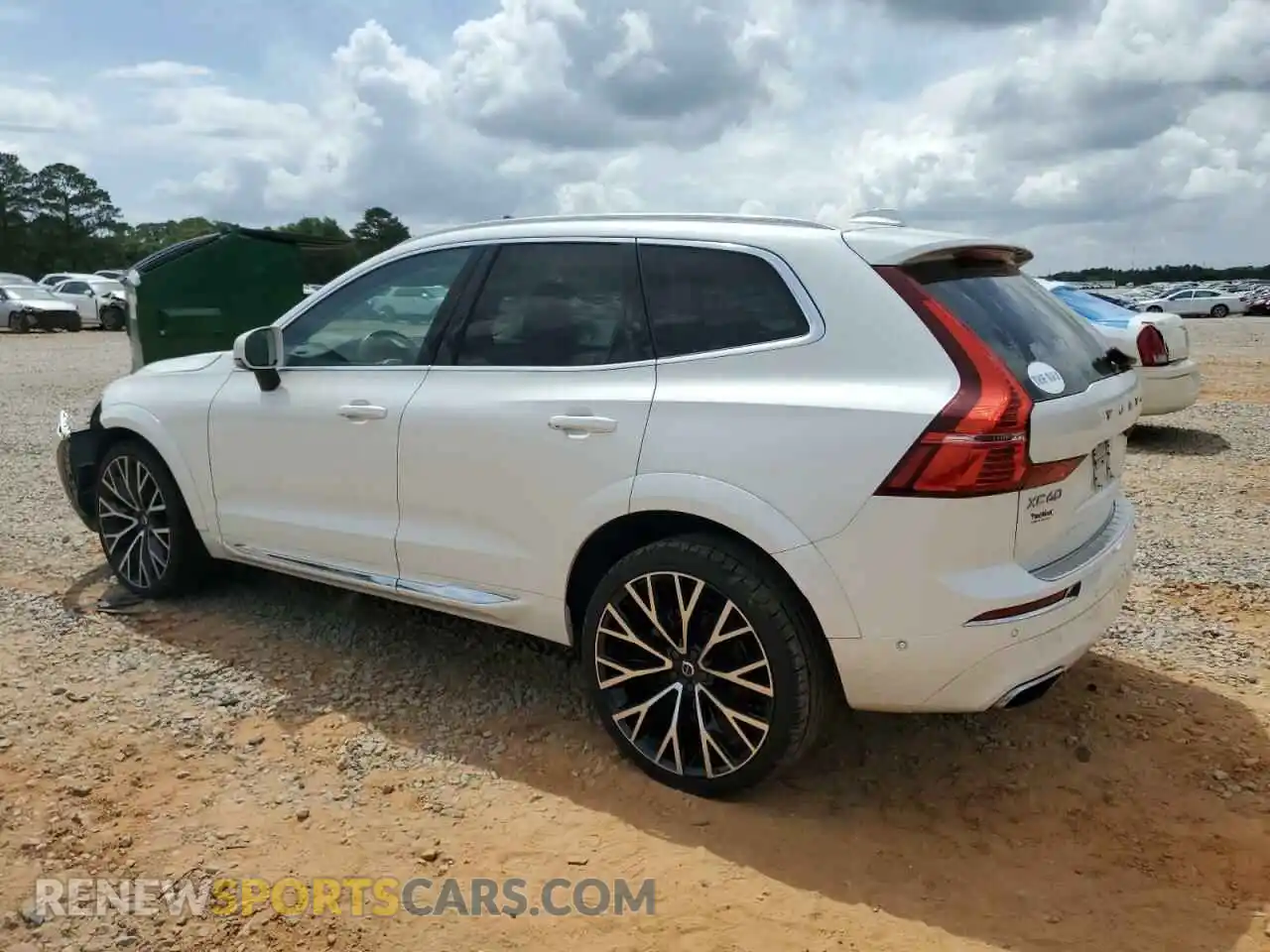 2 Photograph of a damaged car YV4102RL4M1681533 VOLVO XC60 2021