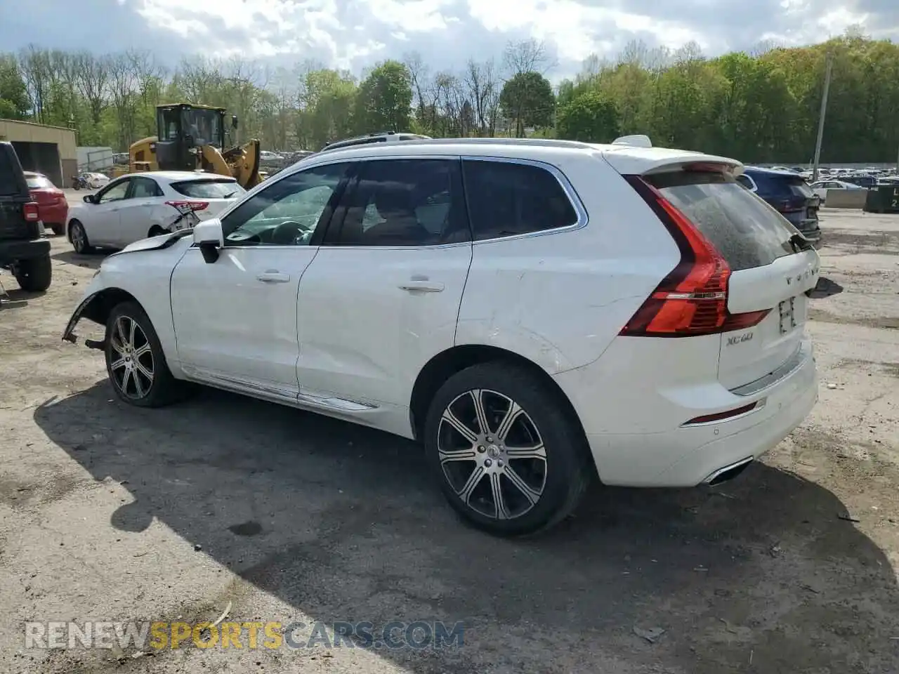 2 Photograph of a damaged car YV4102RL7M1738419 VOLVO XC60 2021