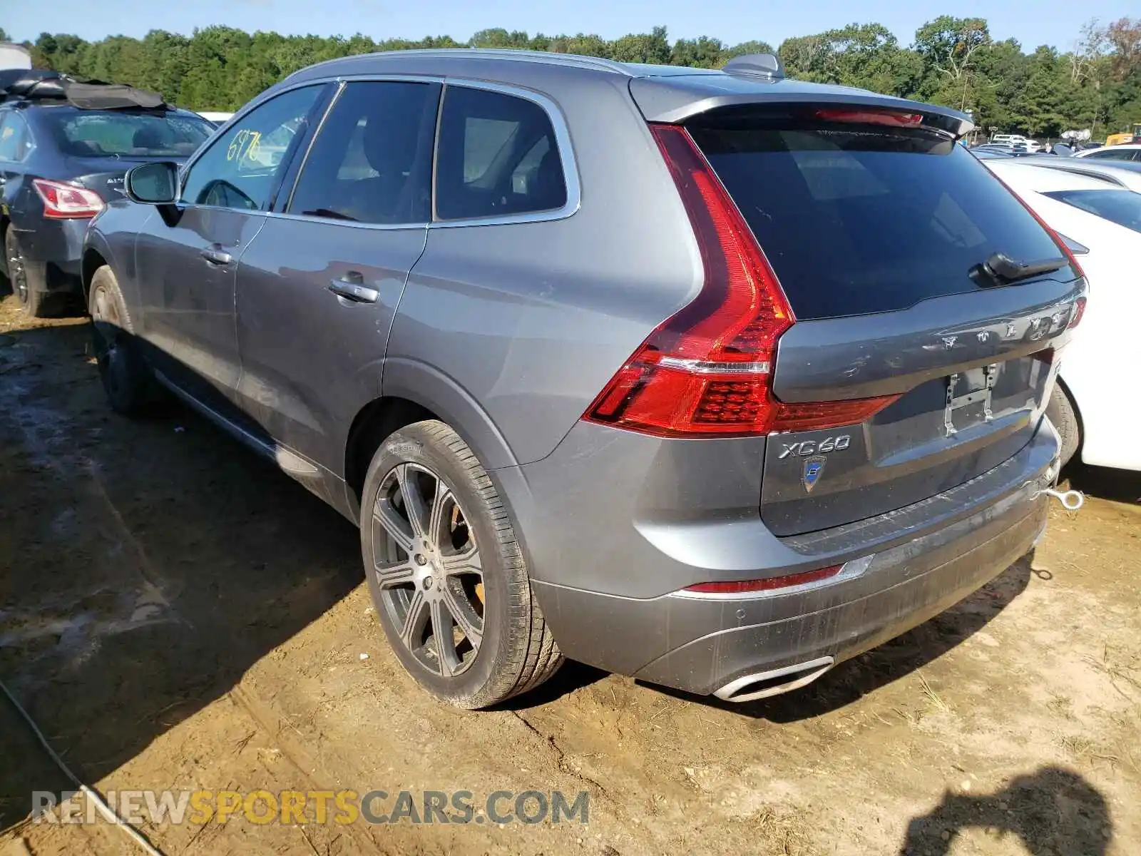 3 Photograph of a damaged car YV4102RL7M1763580 VOLVO XC60 2021