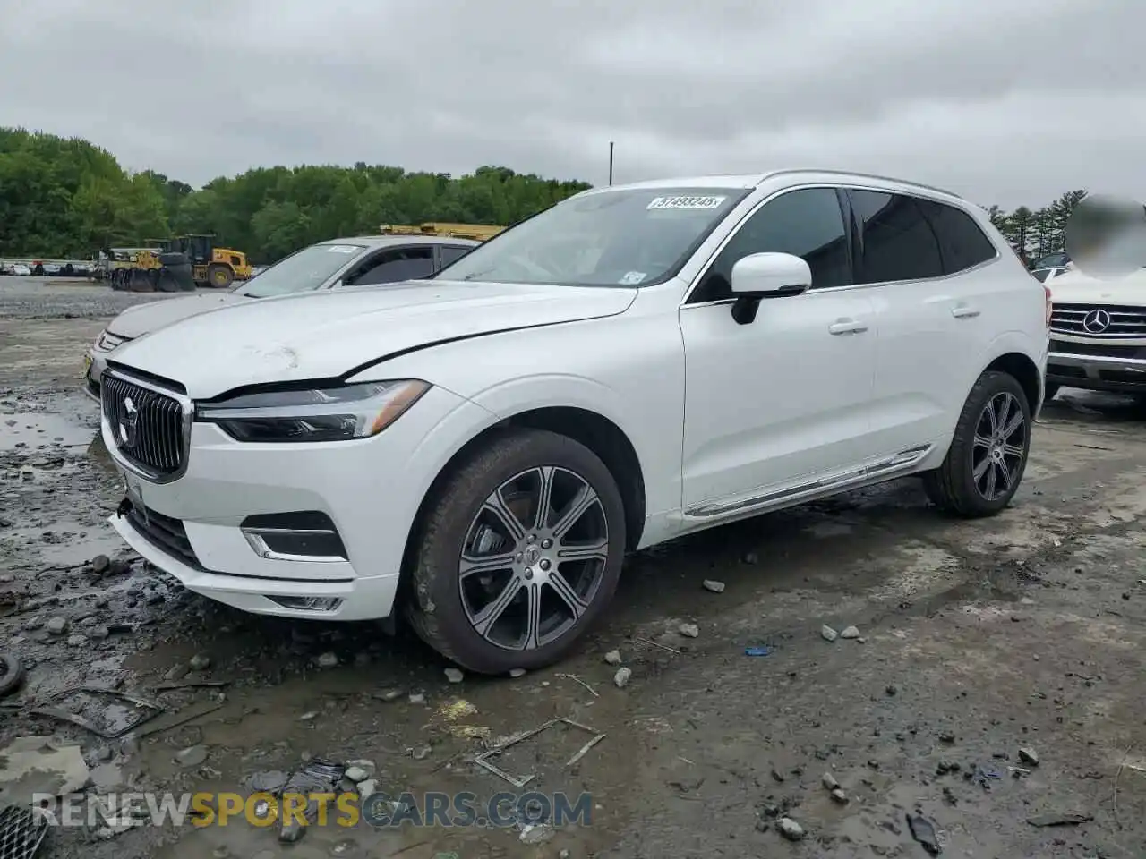 1 Photograph of a damaged car YV4102RL9M1829577 VOLVO XC60 2021