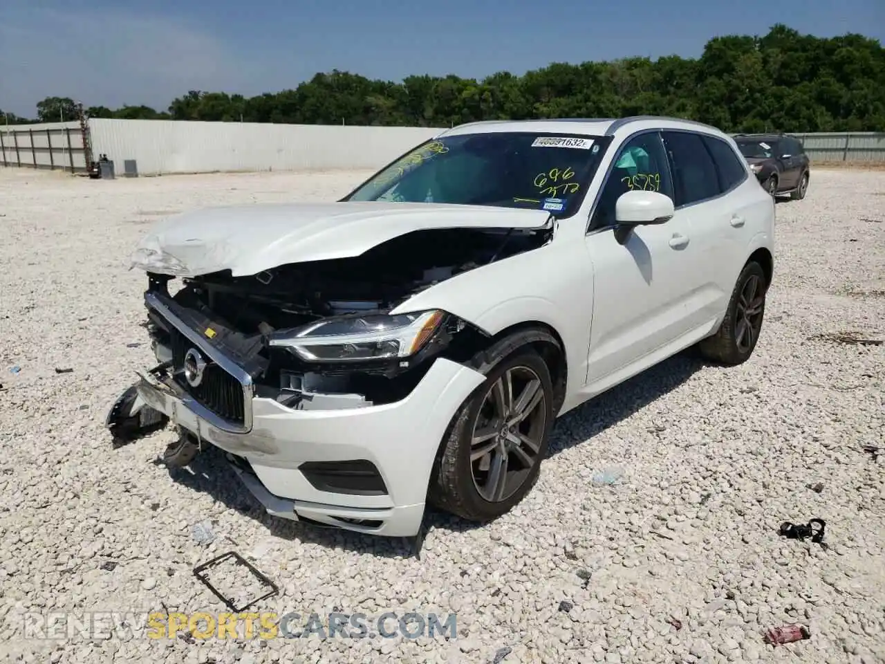 2 Photograph of a damaged car YV4A22RK2M1696372 VOLVO XC60 2021