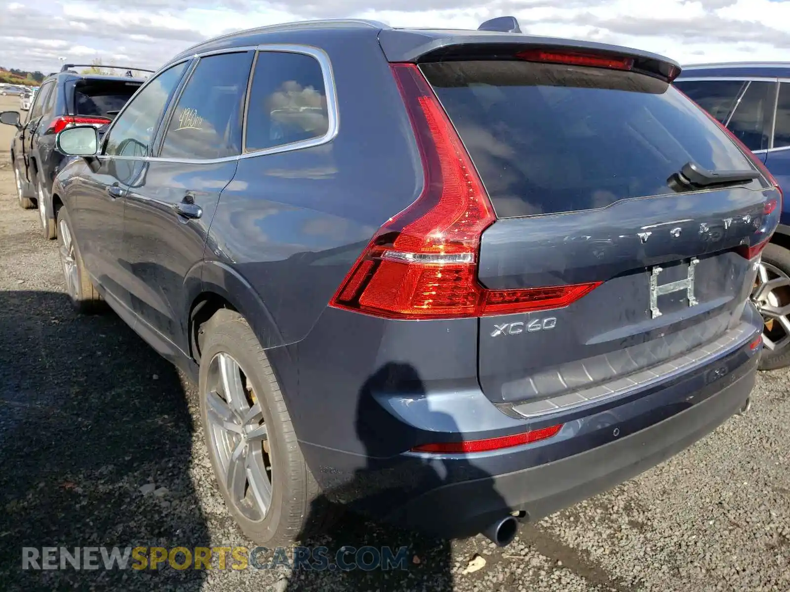3 Photograph of a damaged car YV4A22RK9M1743087 VOLVO XC60 2021