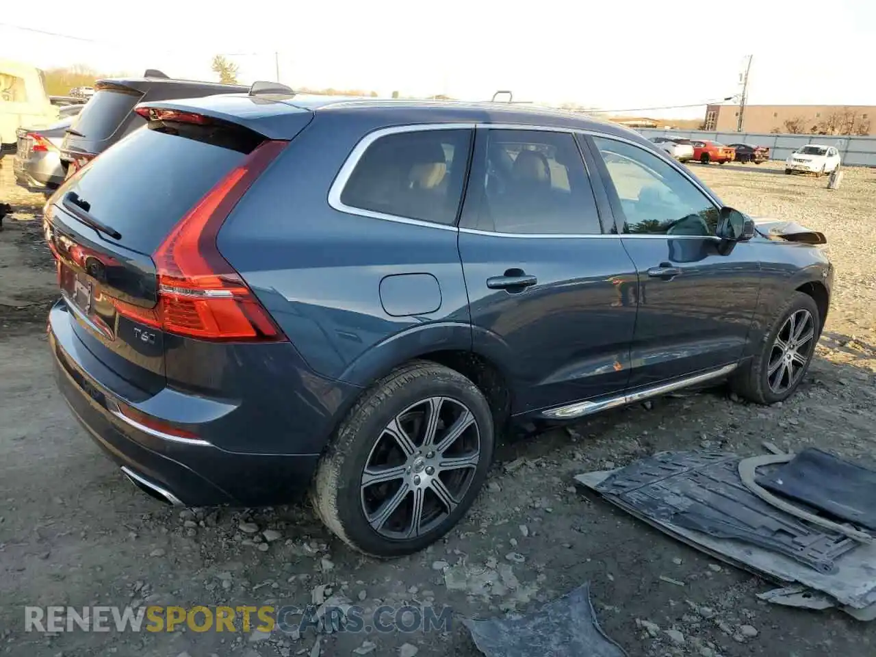 3 Photograph of a damaged car YV4A22RL3M1728206 VOLVO XC60 2021