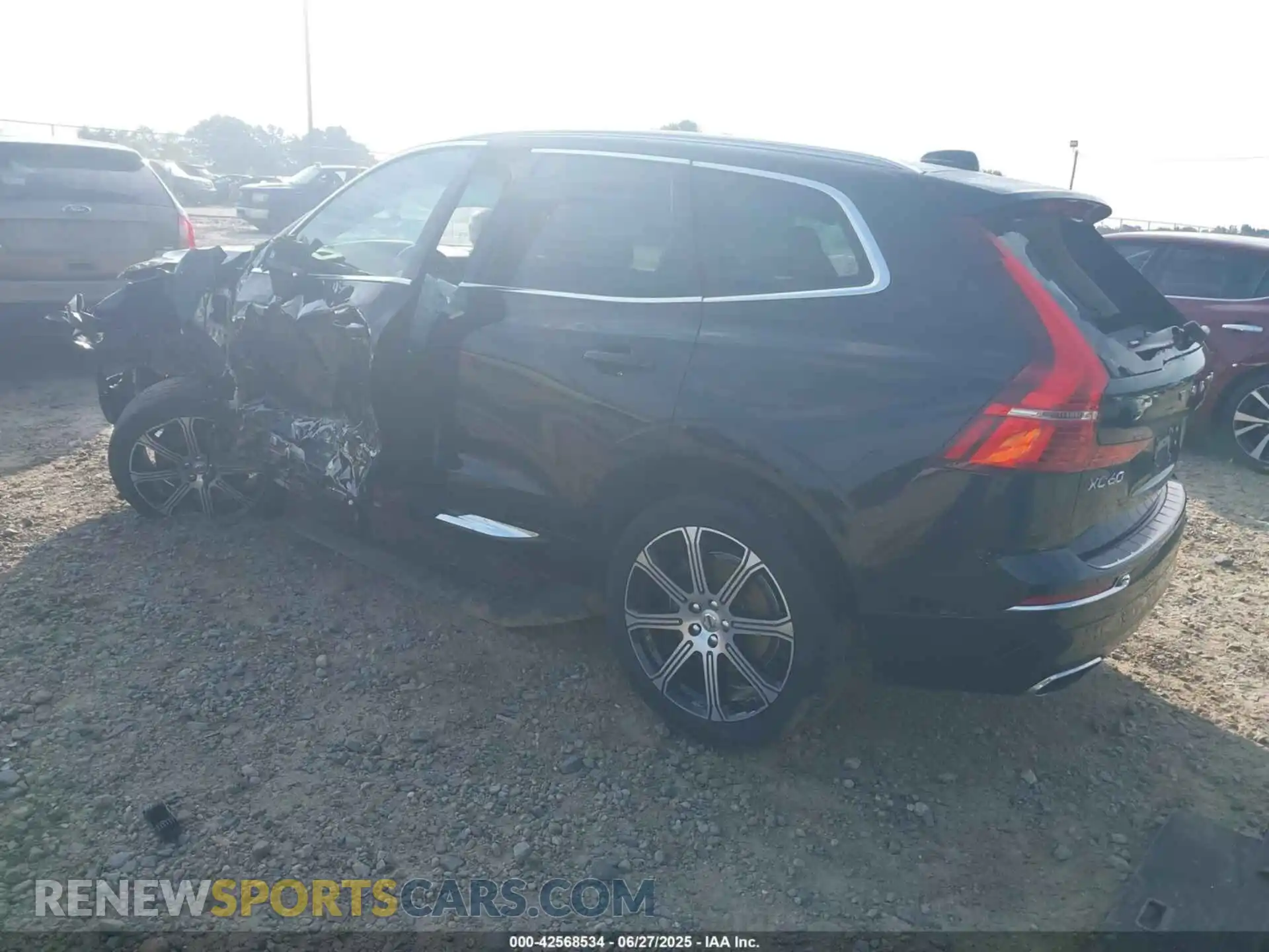 3 Photograph of a damaged car YV4A22RL5M1688842 VOLVO XC60 2021