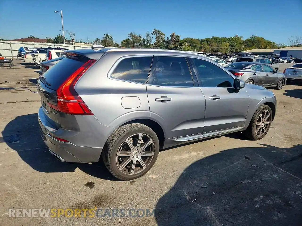 3 fotografías del automóvil dañado YV4A22RLXM1841831 VOLVO XC60 2021