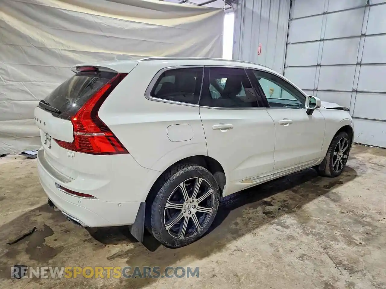 3 Photograph of a damaged car YV4BR0DL2M1805031 VOLVO XC60 2021