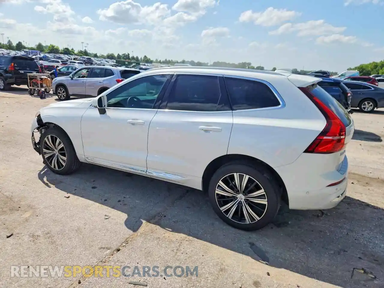 2 Photograph of a damaged car YV4L12DL6N1014588 VOLVO XC60 2022