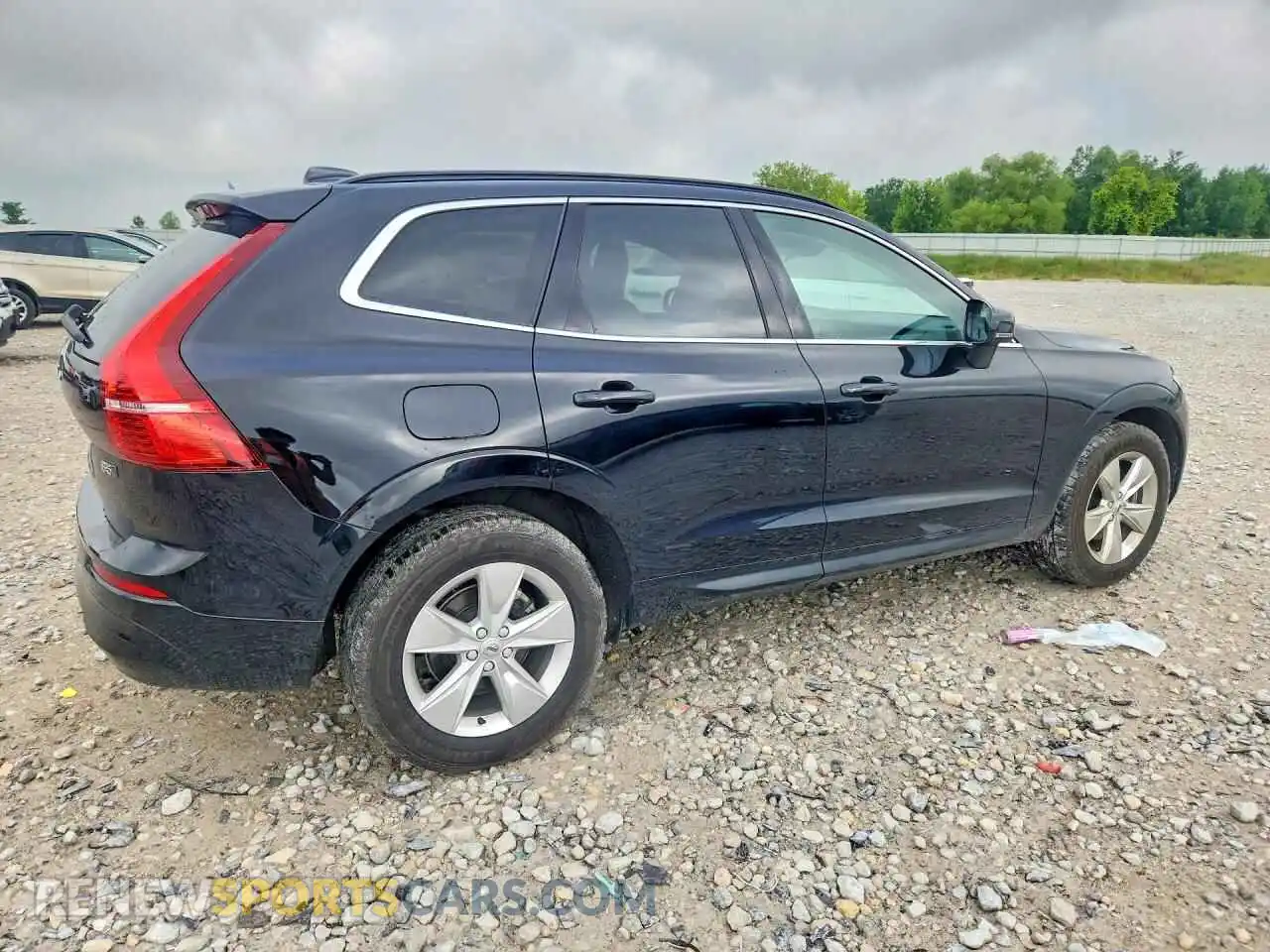 3 Photograph of a damaged car YV4L12RK2N1052013 VOLVO XC60 2022