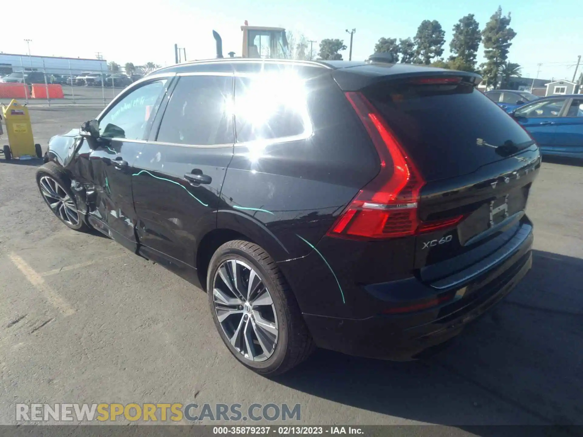 3 Photograph of a damaged car YV4L12RKXN1079007 VOLVO XC60 2022