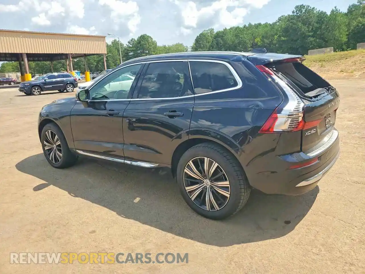 2 Photograph of a damaged car YV4L12DN3P1210900 VOLVO XC60 2023