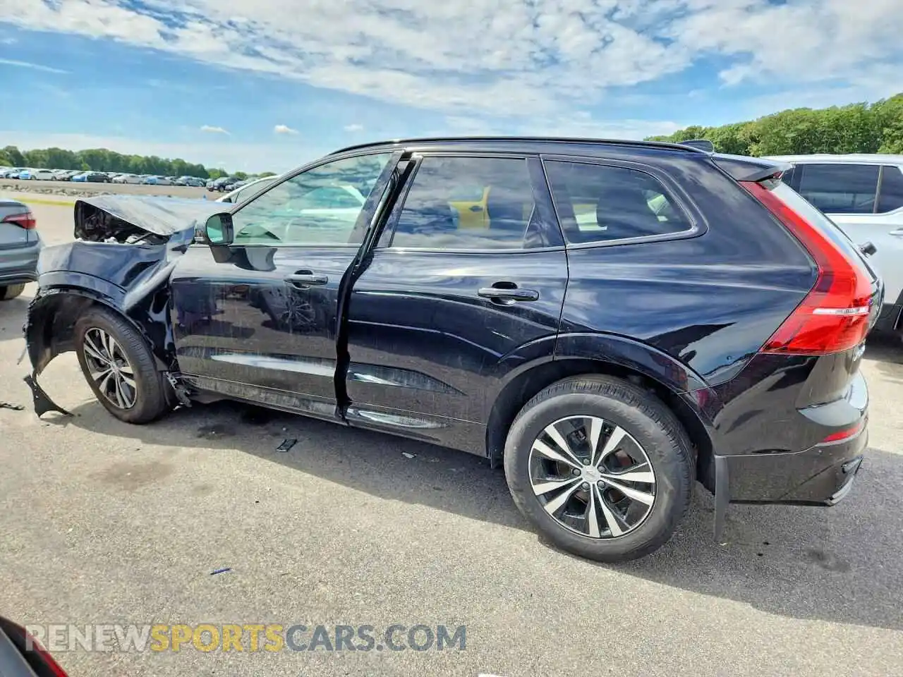 2 Photograph of a damaged car YV4L12RK2R1912191 VOLVO XC60 2024