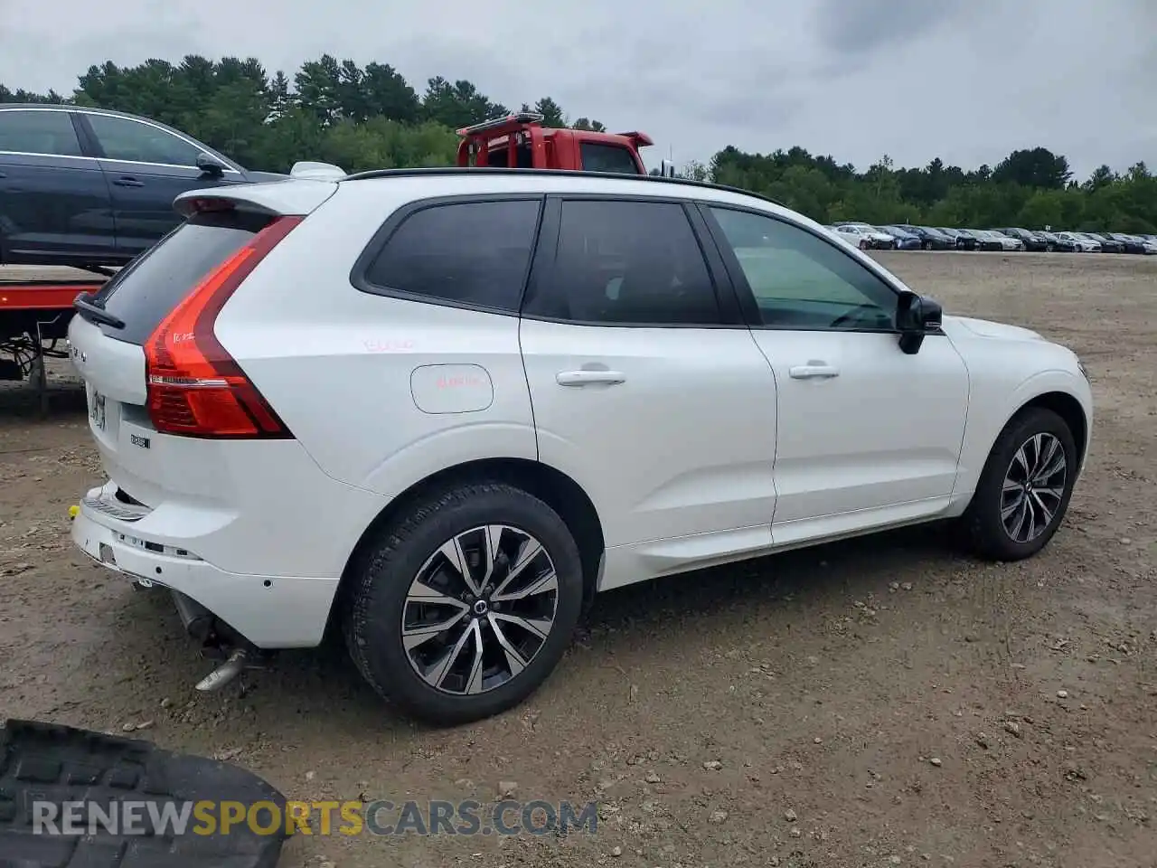 3 Фотография поврежденного автомобиля YV4L12RL7R1822320 VOLVO XC60 2024