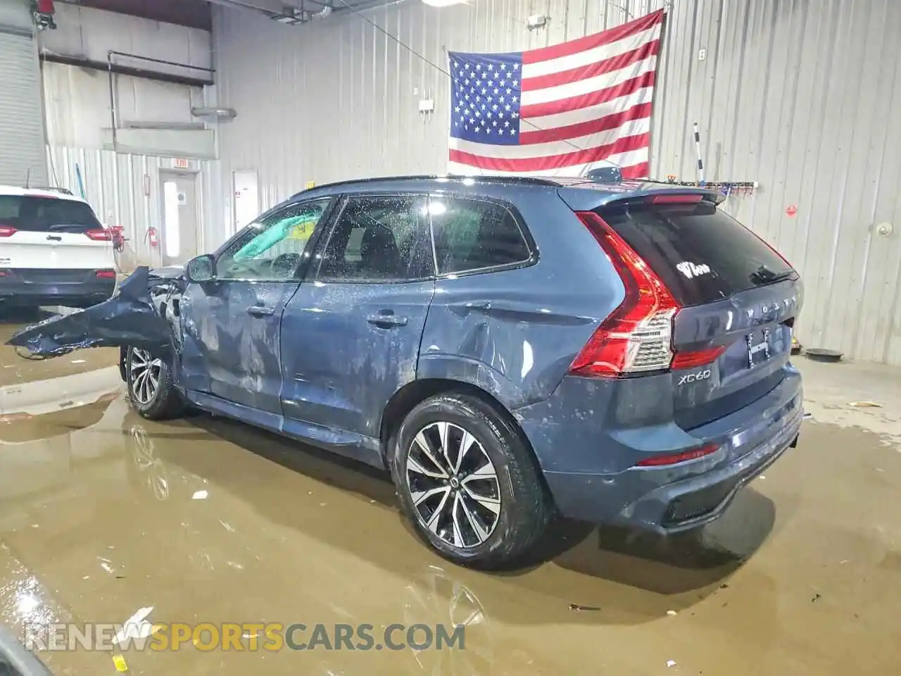 2 Photograph of a damaged car YV4L12RL7R1879777 VOLVO XC60 2024