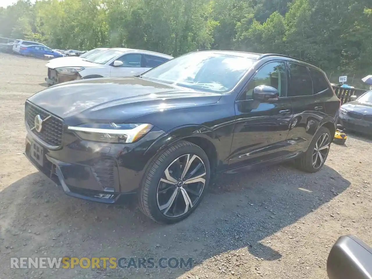 1 Photograph of a damaged car YV4L12RM4R1782545 VOLVO XC60 2024