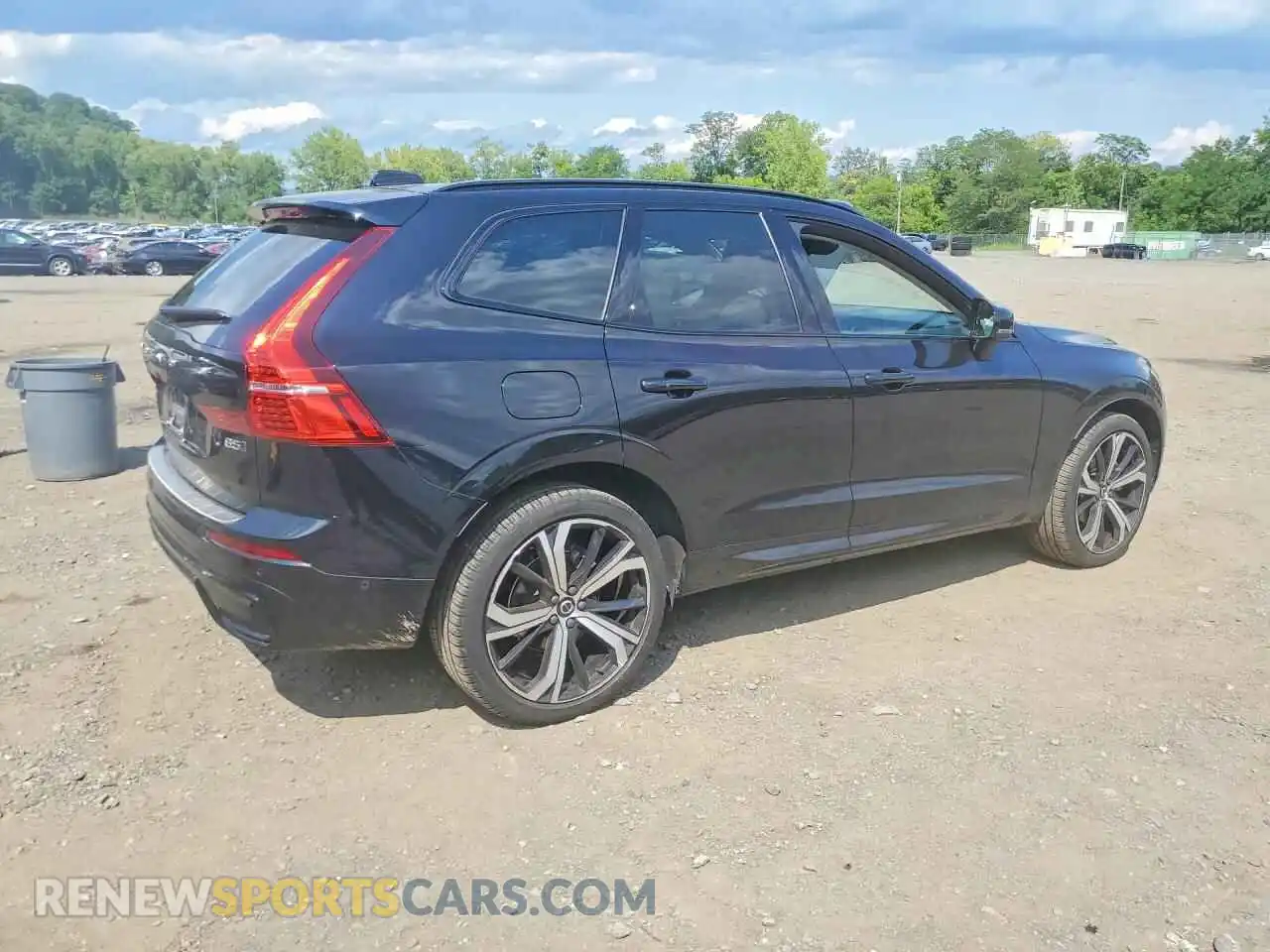 3 Photograph of a damaged car YV4L12RM4R1782545 VOLVO XC60 2024