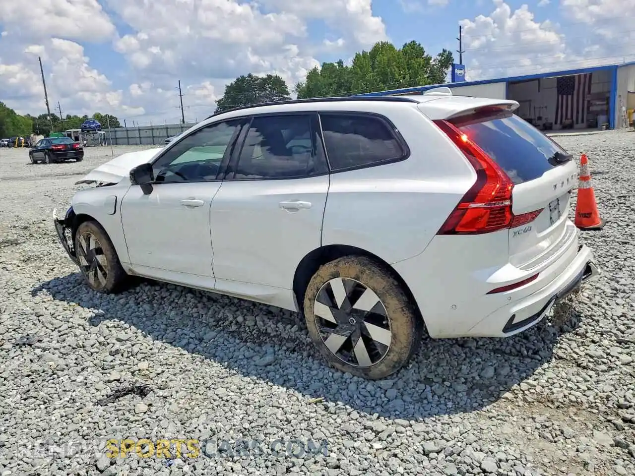 2 Photograph of a damaged car YV4H60RCXS1049764 VOLVO XC60 2025