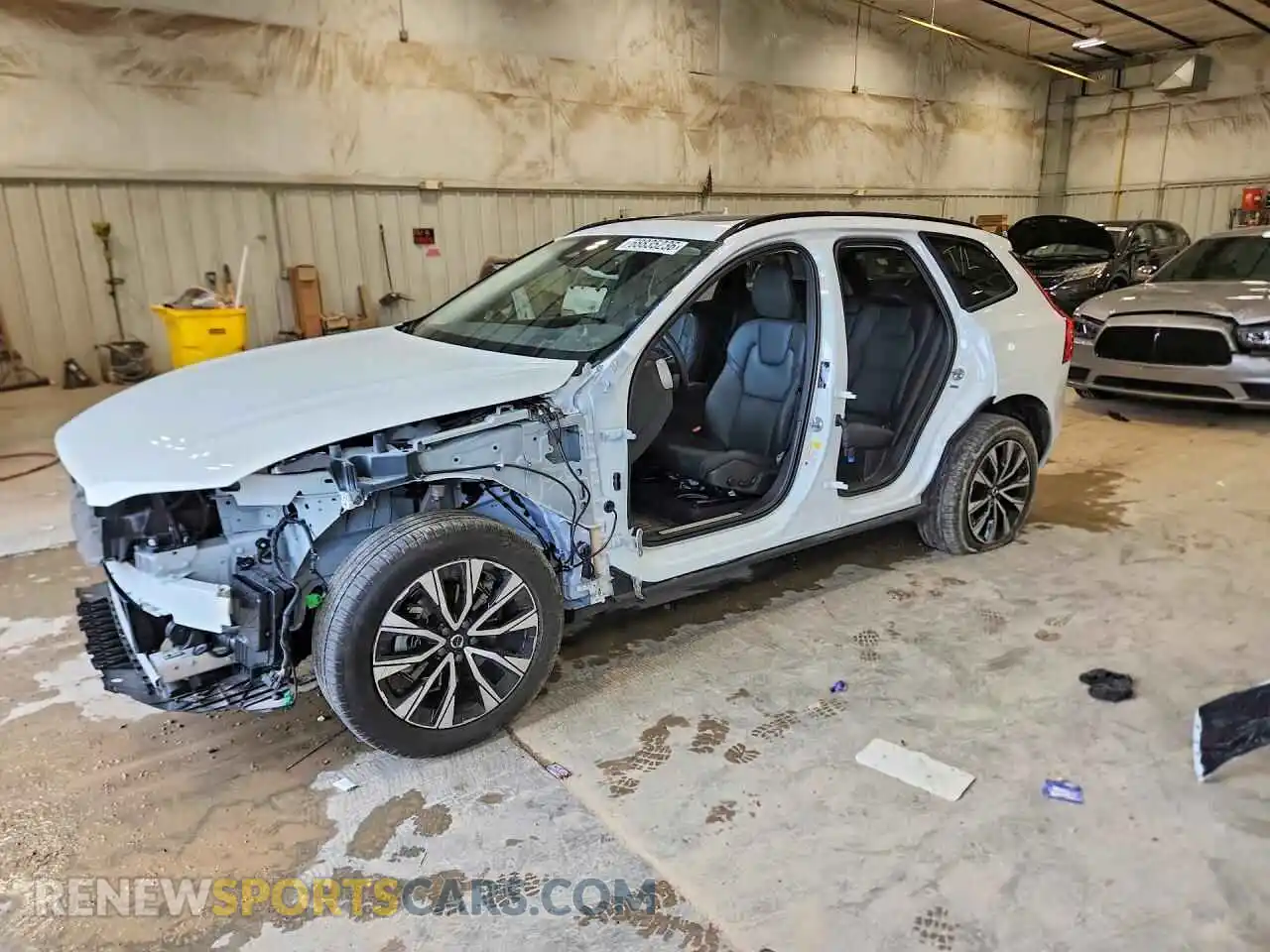 1 fotografías del automóvil dañado YV4M12RC2S1184584 VOLVO XC60 2025