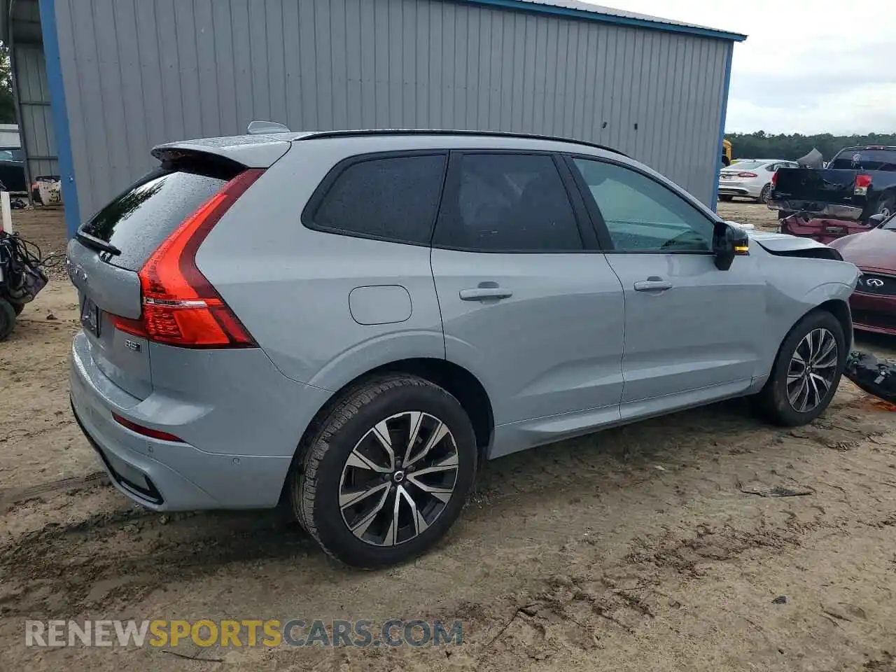 3 Photograph of a damaged car YV4M12RC4S1183467 VOLVO XC60 2025