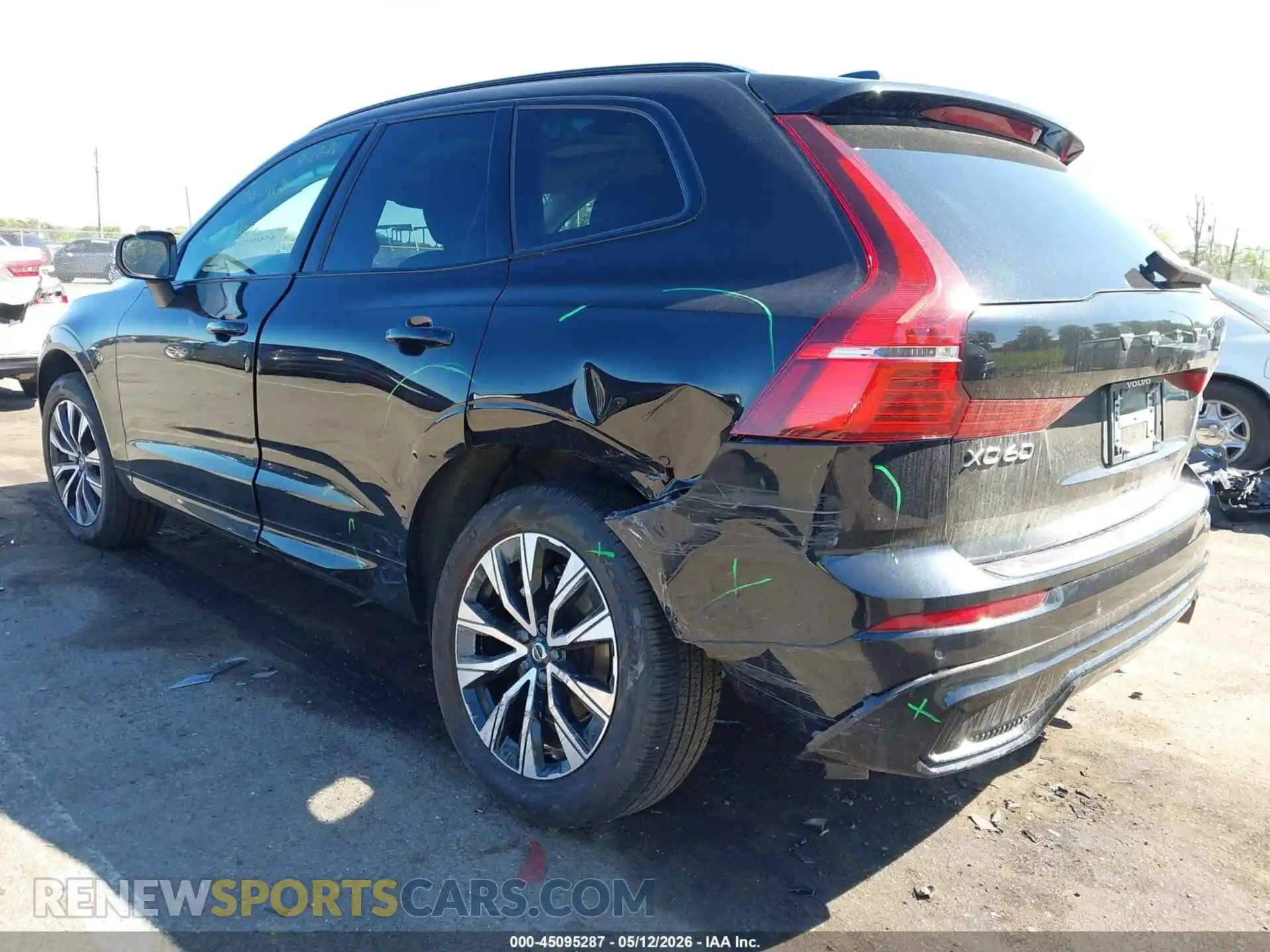 3 fotografías del automóvil dañado YV4M12RJ3S1178047 VOLVO XC60 2025