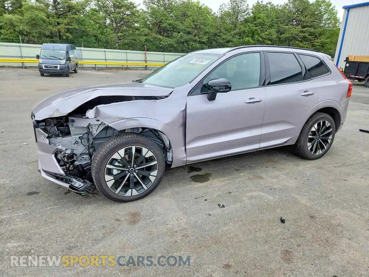 1 fotografías del automóvil dañado YV4M12RC2T1449926 VOLVO XC60 2026