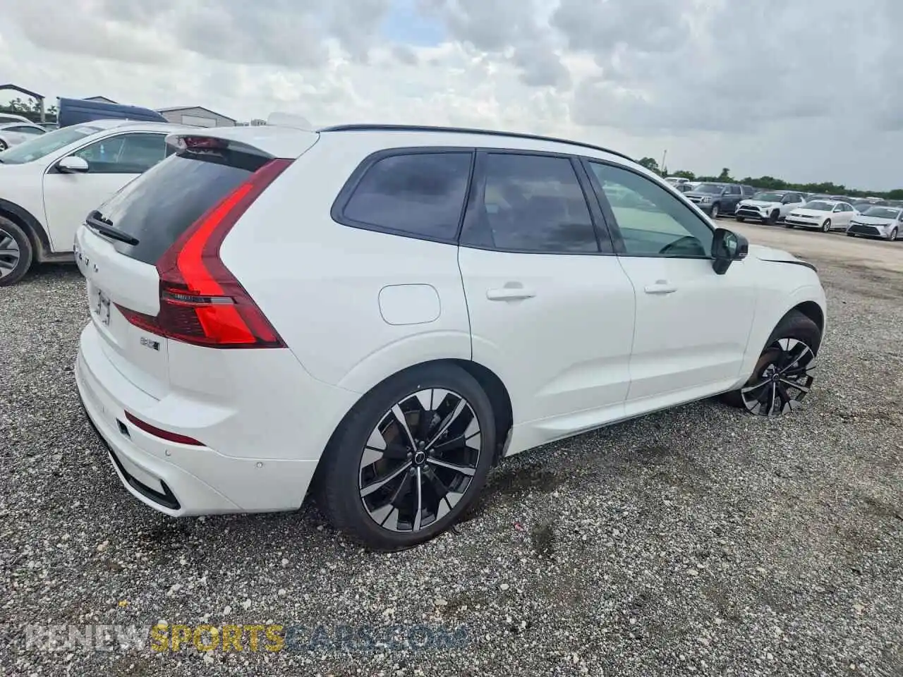3 Photograph of a damaged car YV4M12RC9T1497469 VOLVO XC60 2026