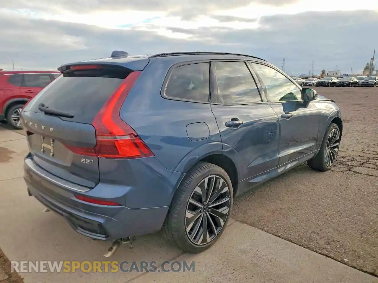 3 Photograph of a damaged car YV4M12RM6T1450814 VOLVO XC60 2026