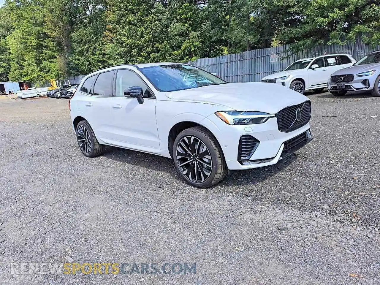 3 Photograph of a damaged car YV4M12RM7T1491453 VOLVO XC60 2026