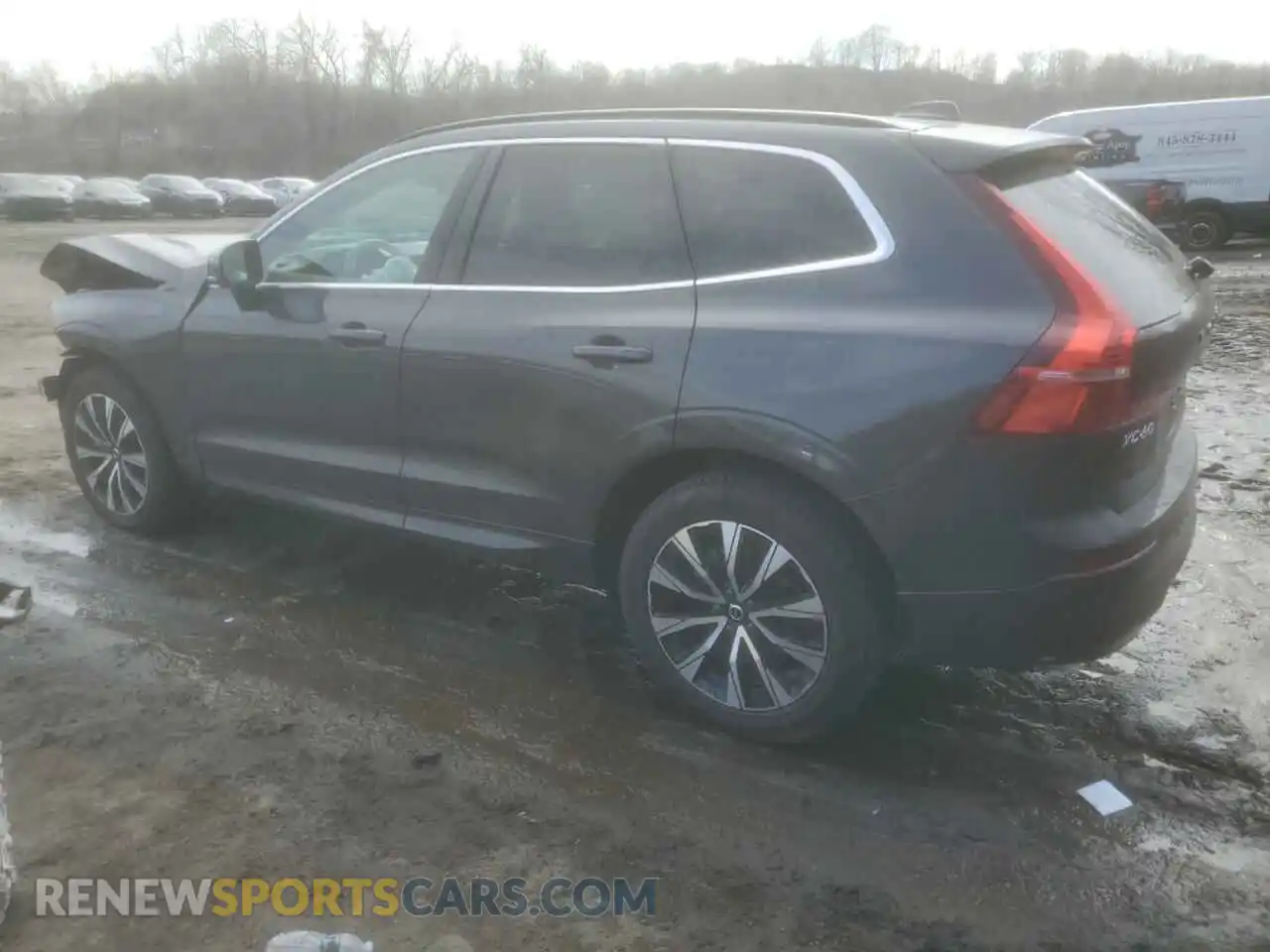 2 fotografías del automóvil dañado YV4L12RV5P1369300 VOLVO XC60 CORE 2023