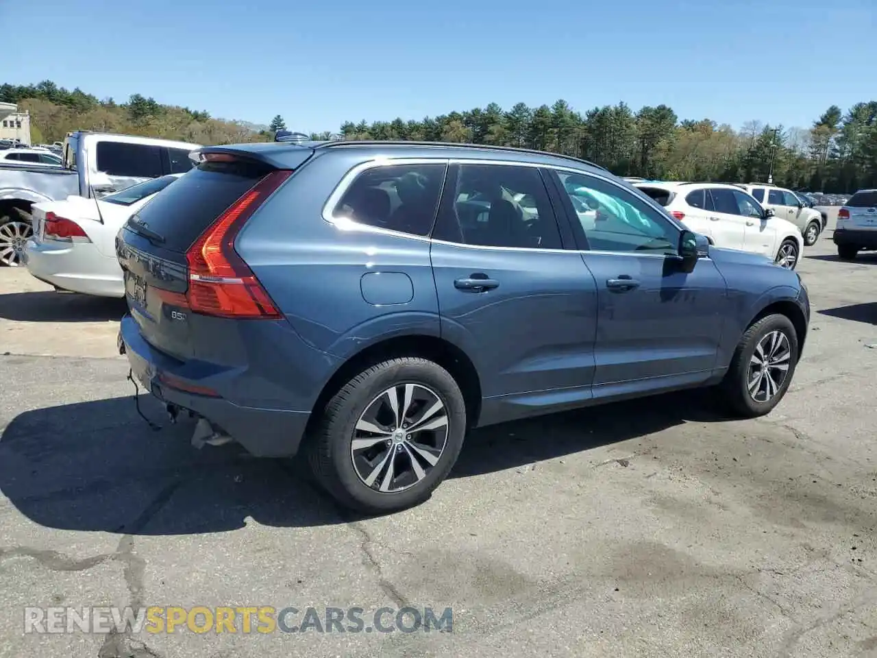 3 fotografías del automóvil dañado YV4L12RV9P1321315 VOLVO XC60 CORE 2023