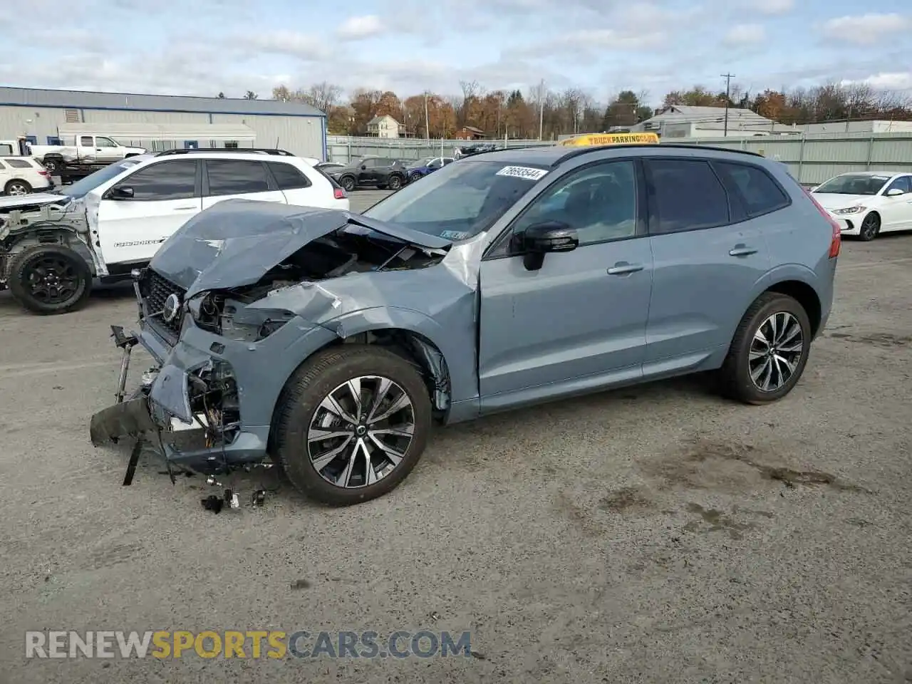 1 Фотография поврежденного автомобиля YV4L12RK3R1762883 VOLVO XC60 CORE 2024