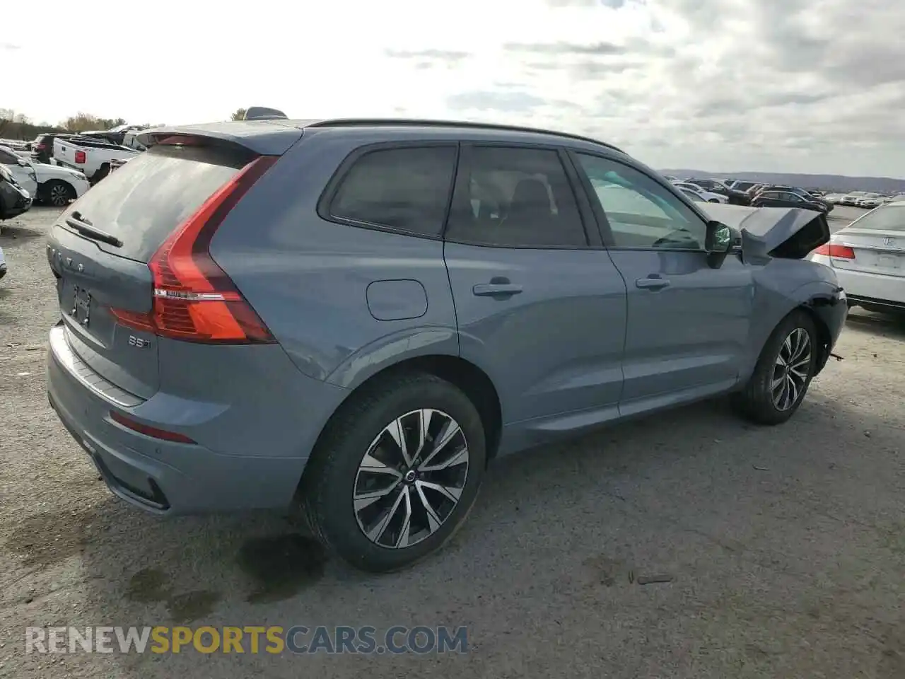 3 Фотография поврежденного автомобиля YV4L12RK3R1762883 VOLVO XC60 CORE 2024