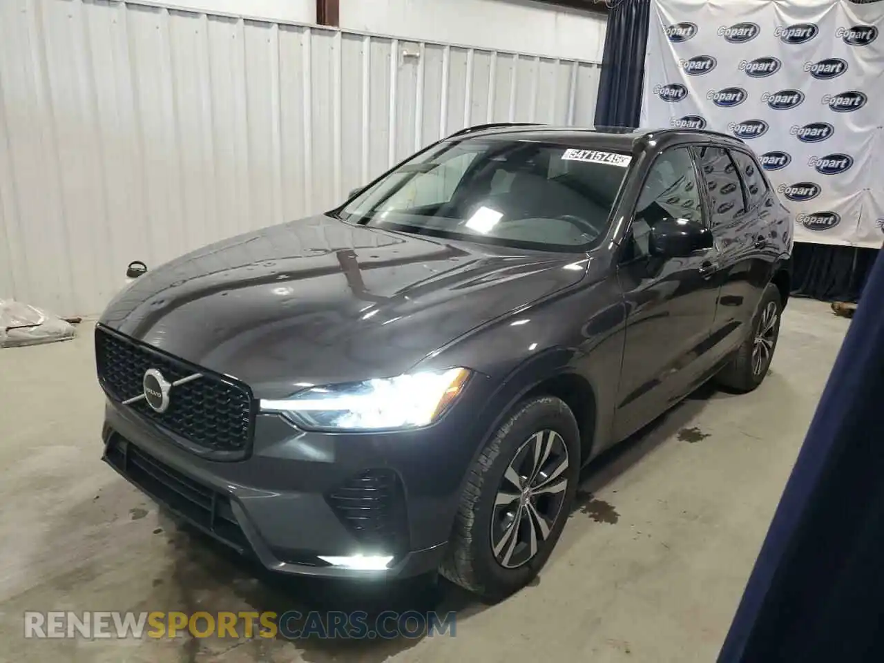 1 Фотография поврежденного автомобиля YV4L12RK4R1829376 VOLVO XC60 CORE 2024