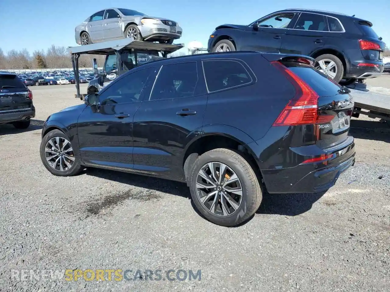 2 Фотография поврежденного автомобиля YV4M12RJ2S1108717 VOLVO XC60 CORE 2025