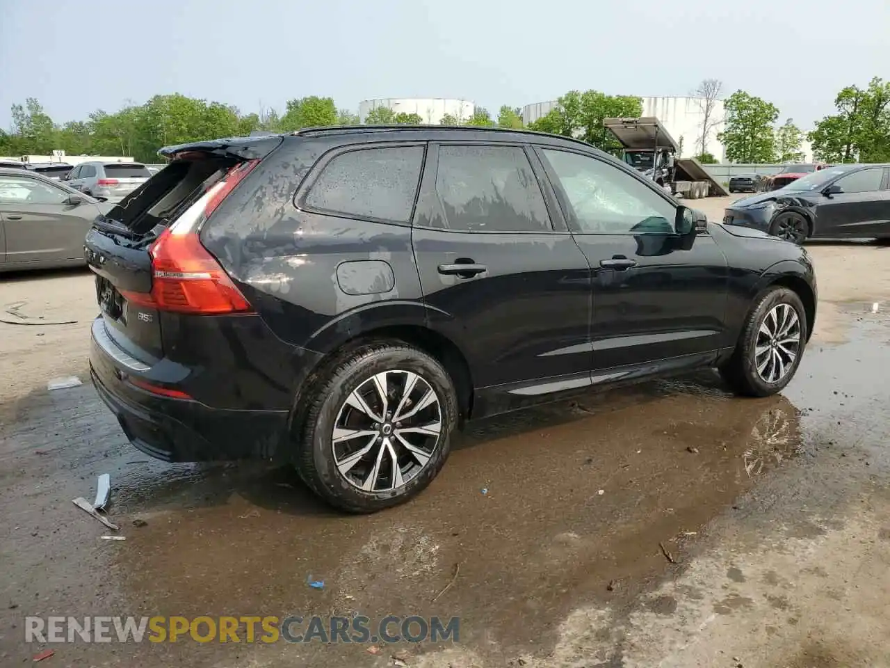 3 Фотография поврежденного автомобиля YV4M12RJ7S1002361 VOLVO XC60 CORE 2025