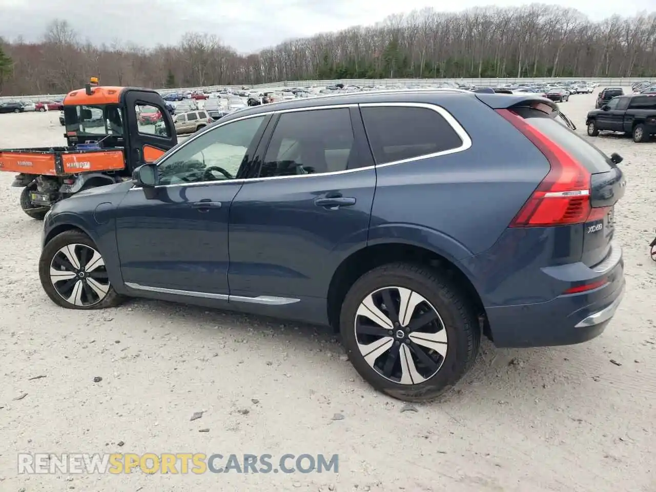 2 Photograph of a damaged car YV4H60DN1P1359219 VOLVO XC60 PLUS 2023