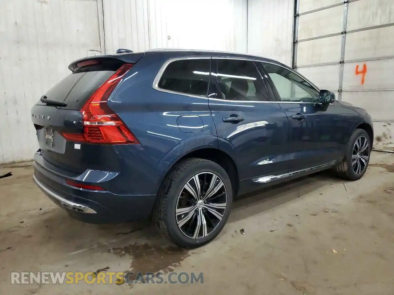 3 Photograph of a damaged car YV4H60DN3P1301340 VOLVO XC60 PLUS 2023