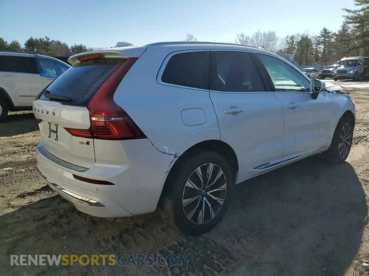 3 Photograph of a damaged car YV4L12RN0P1332526 VOLVO XC60 PLUS 2023